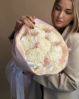 Монобукет из премиальной хризантемы